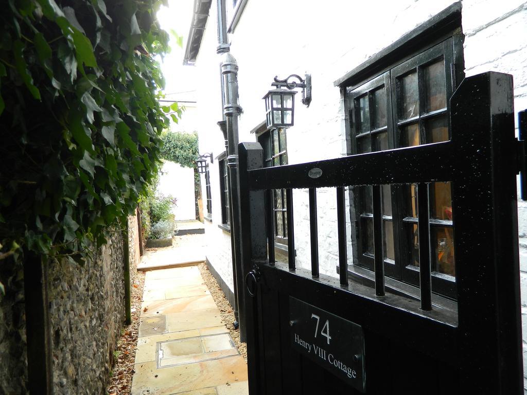 Henry VIII Cottage In The Heart Of Henley Kültér fotó